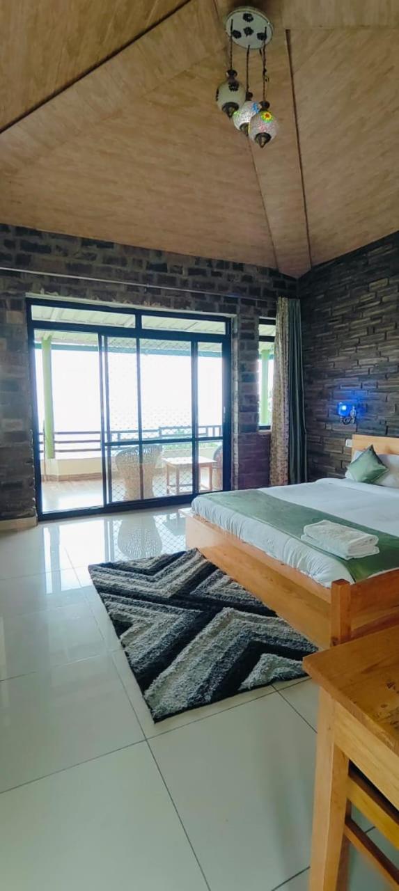 Rudra Retreat Hotel Hawalbagh Ruang foto