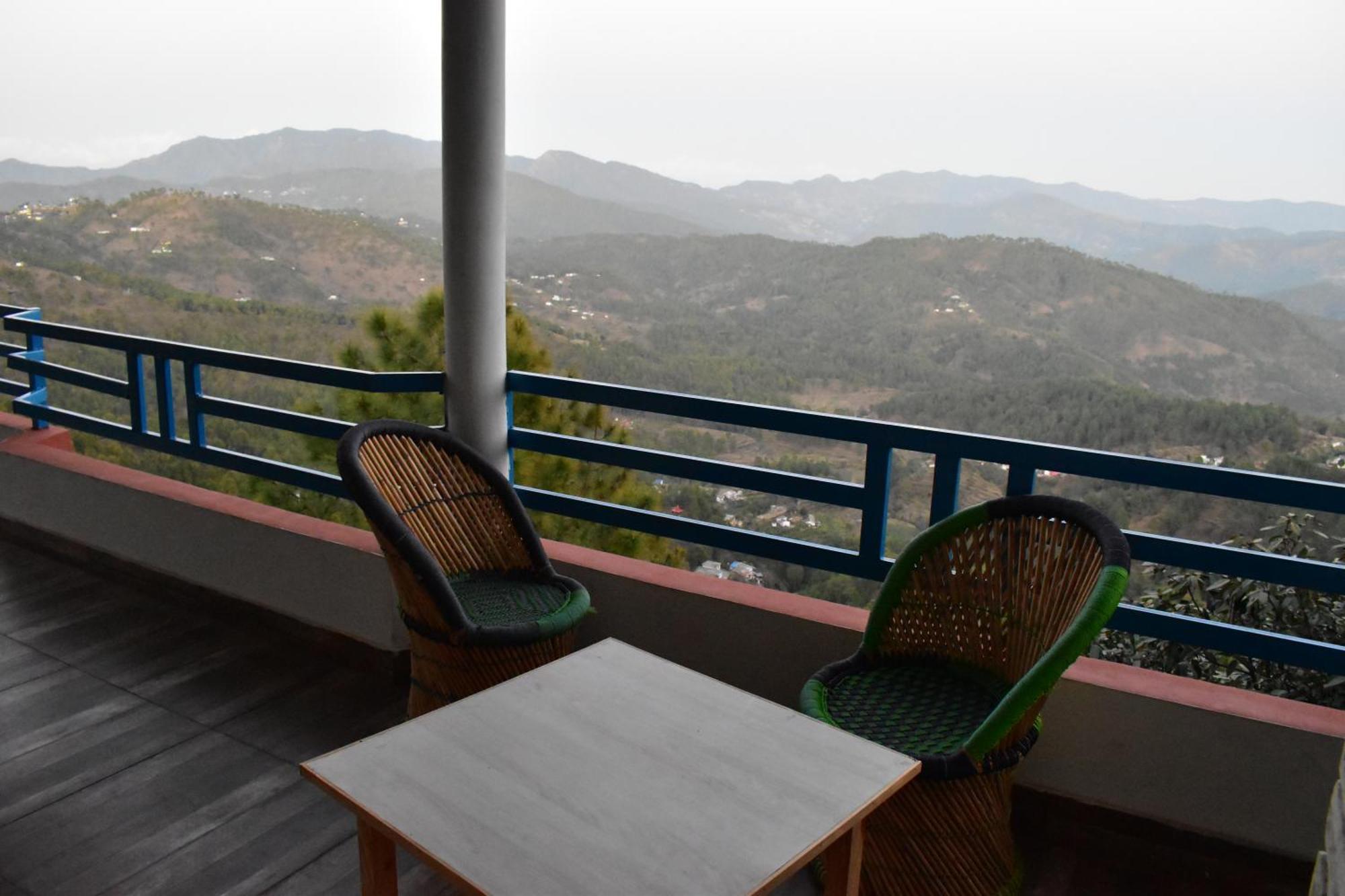 Rudra Retreat Hotel Hawalbagh Bagian luar foto